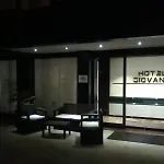 Giovanni 4* Padova