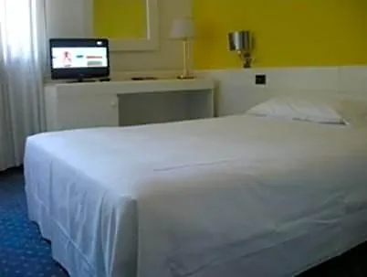 Giovanni Hotel 4*